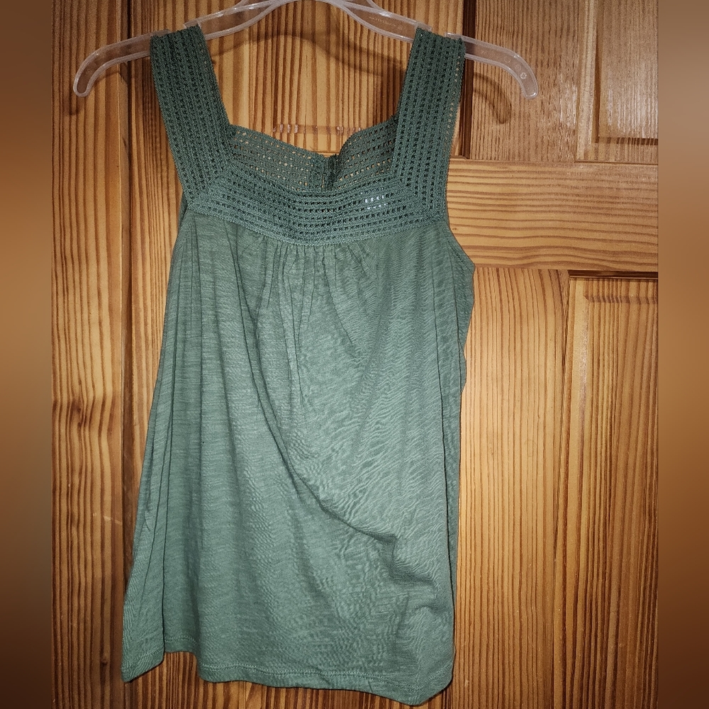 Old Navy Size small Tank
